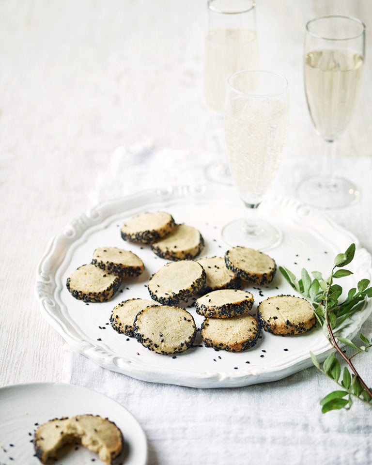 Seeded stilton biscuits