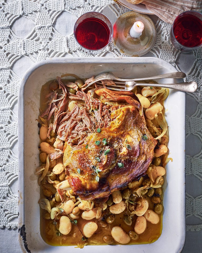 Slow-cooked lamb shoulder with sherry and green olives