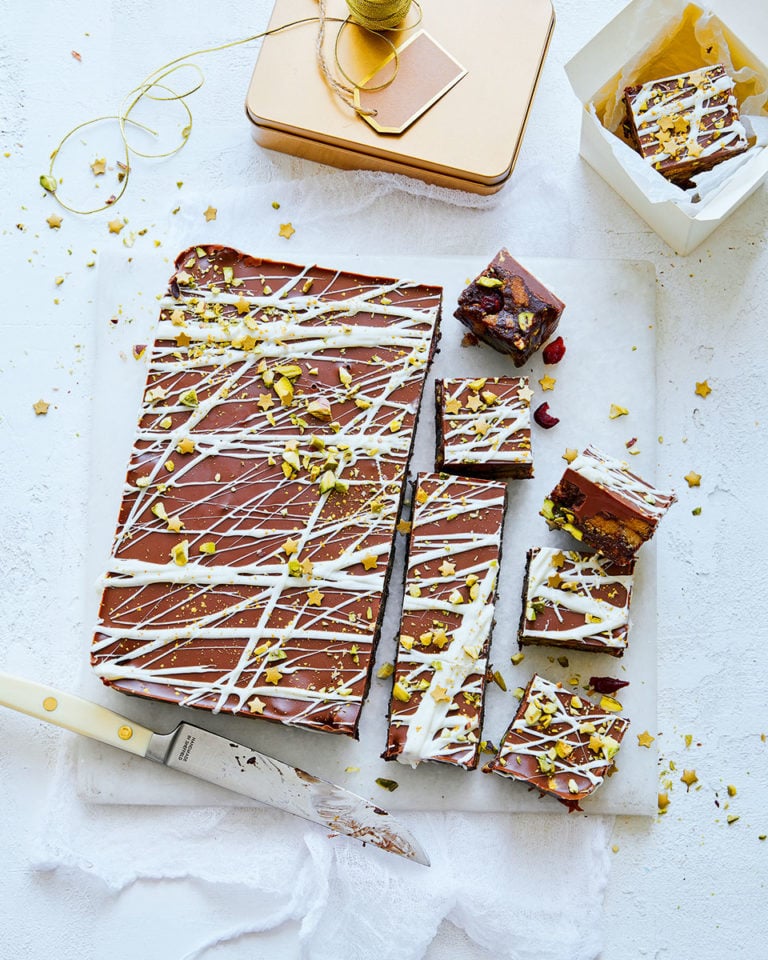 Chocolate and pistachio tiffin