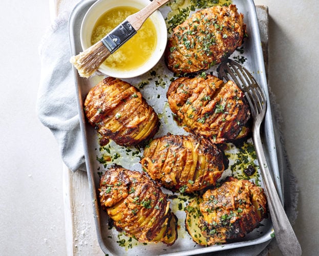 Tandoori hasselbacks