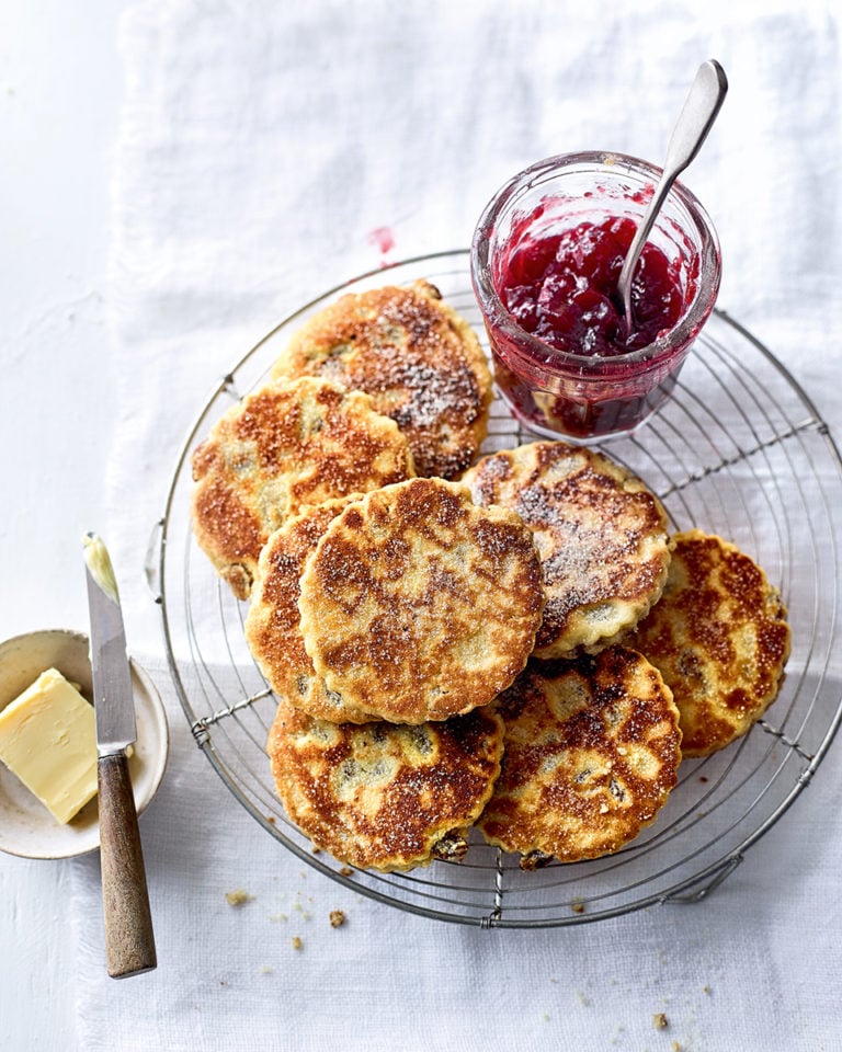 Speedy Welsh cakes