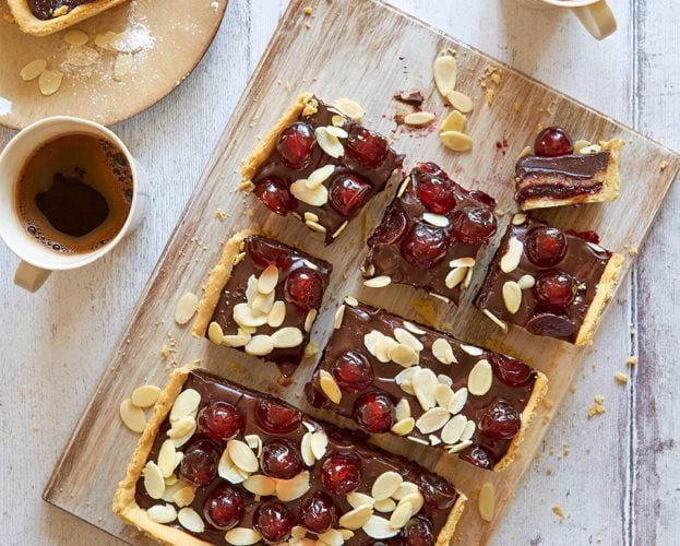 Mazurek (Polish sheet cake)