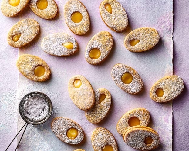 lemon Easter biscuits