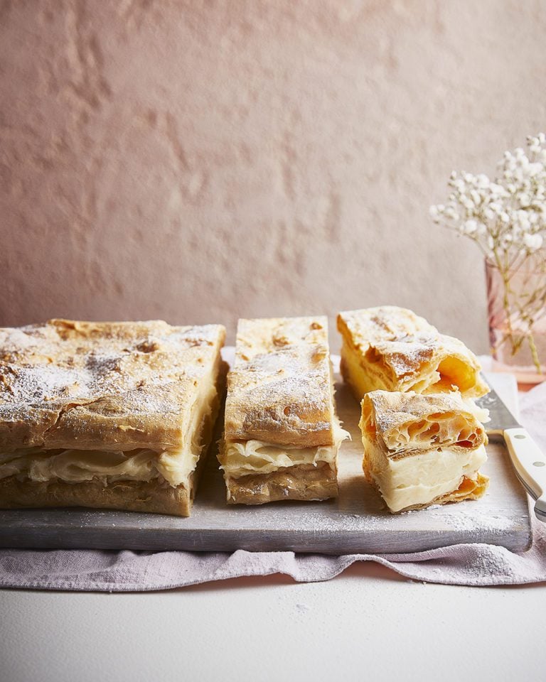 Karpatka (Polish custard slice)