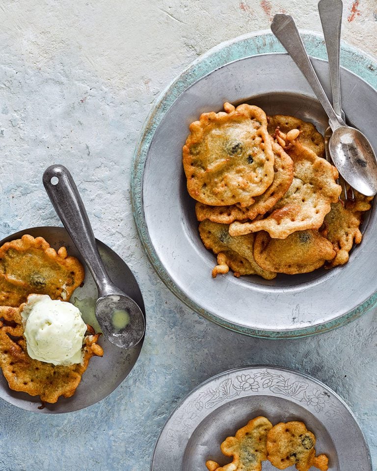 Malpua (Indian fried pancakes)