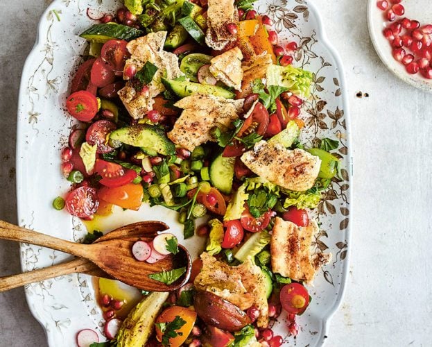 Pomegranate fattoush