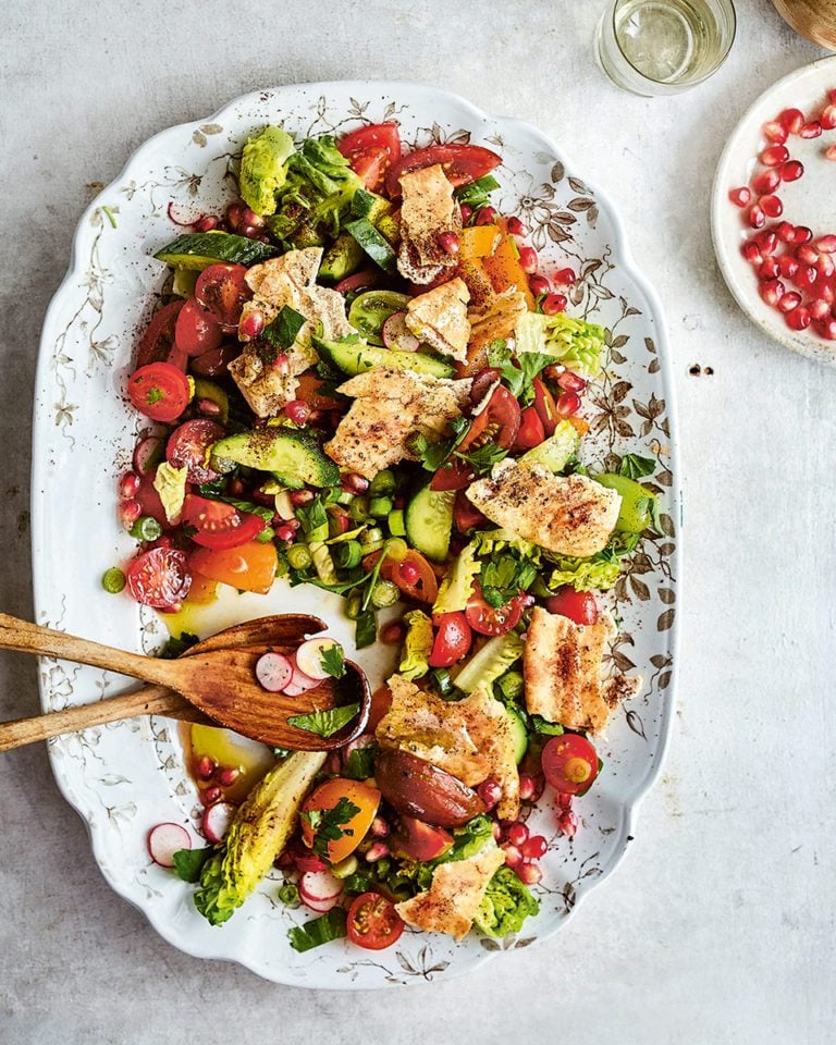 Pomegranate fattoush