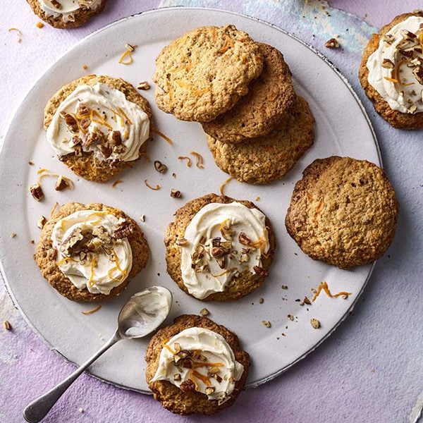 Carrot cake cookies