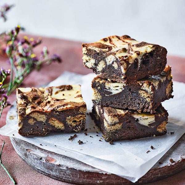 Cheesecake brownies