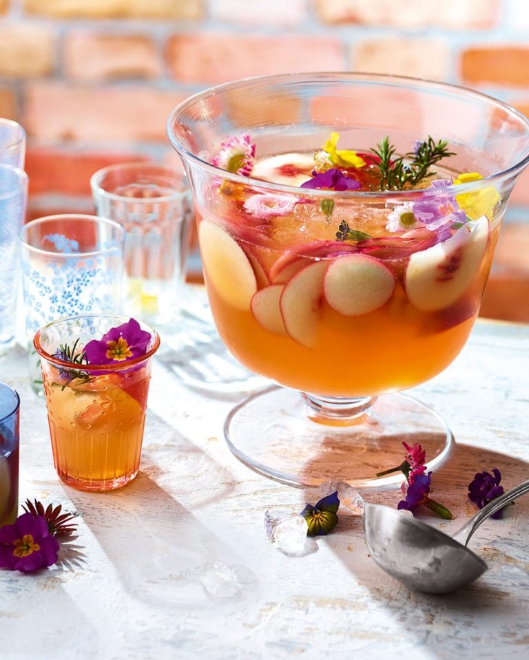 Platinum Jubilee gin punch