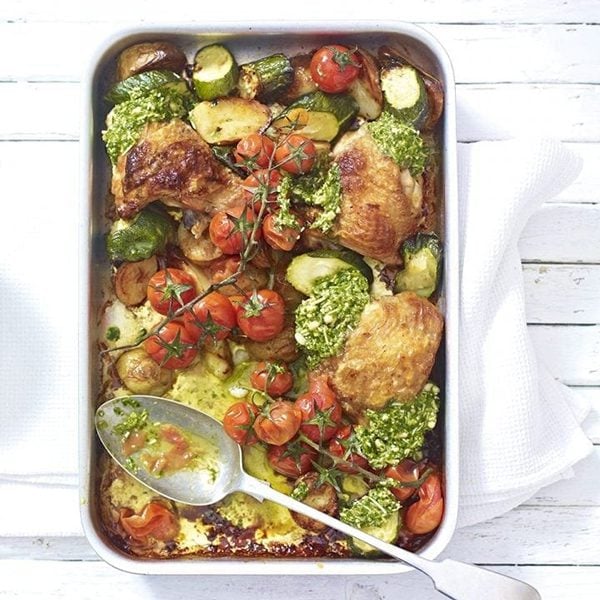 Summer chicken traybake