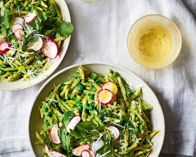 Pasta with watercress and radish pesto