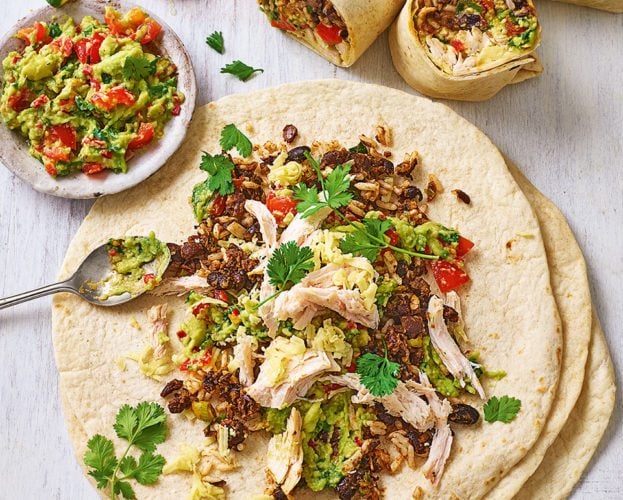 Black bean and chicken burritos