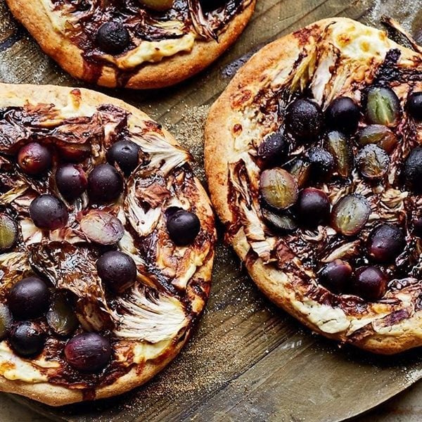 Grape and radicchio pizza