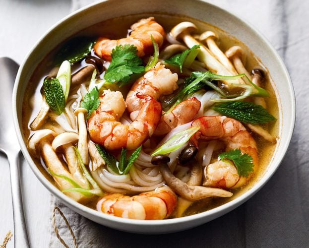 Prawn and lemongrass hot and sour soup