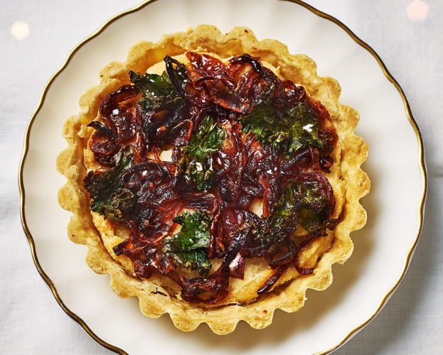 Vegan tart with miso, frangipane and onions