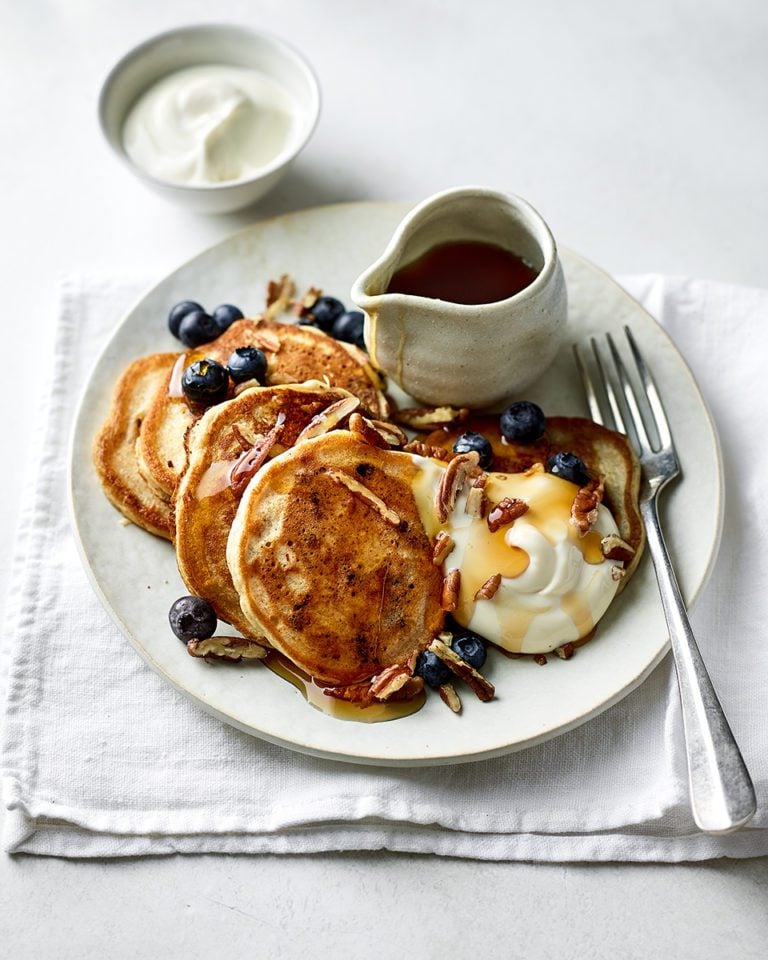 Vegan blueberry pancakes