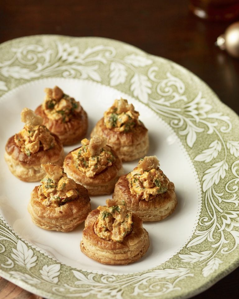 Crispy roast chicken vol-au-vents