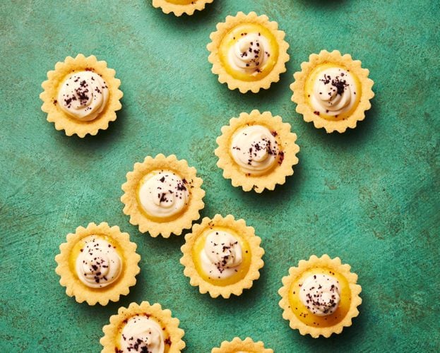Orange curd mini tarts