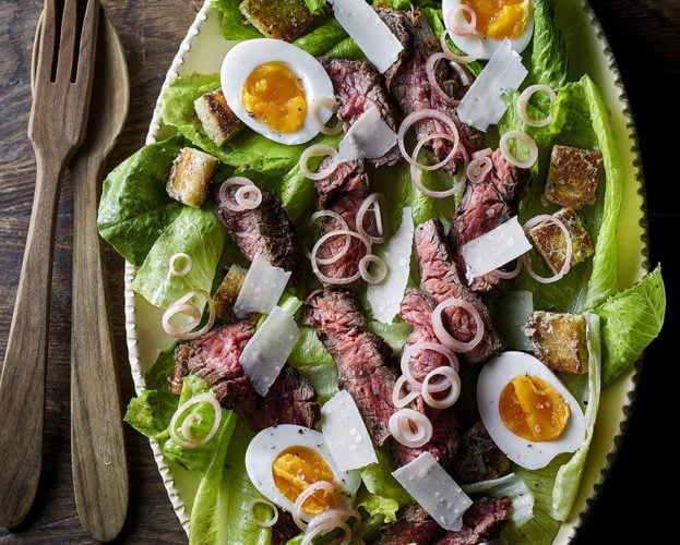 Bavette caesar salad