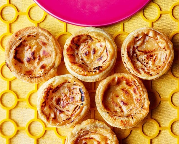 Rhubarb and custard tarts