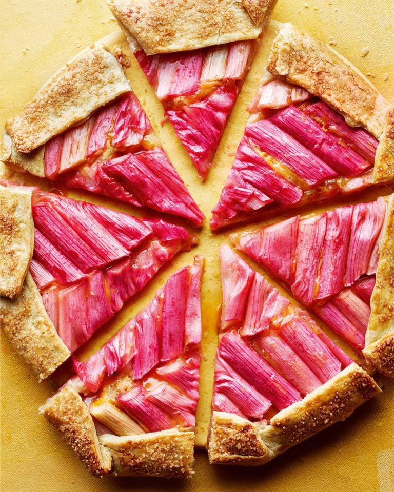 Rhubarb, ginger and custard galette