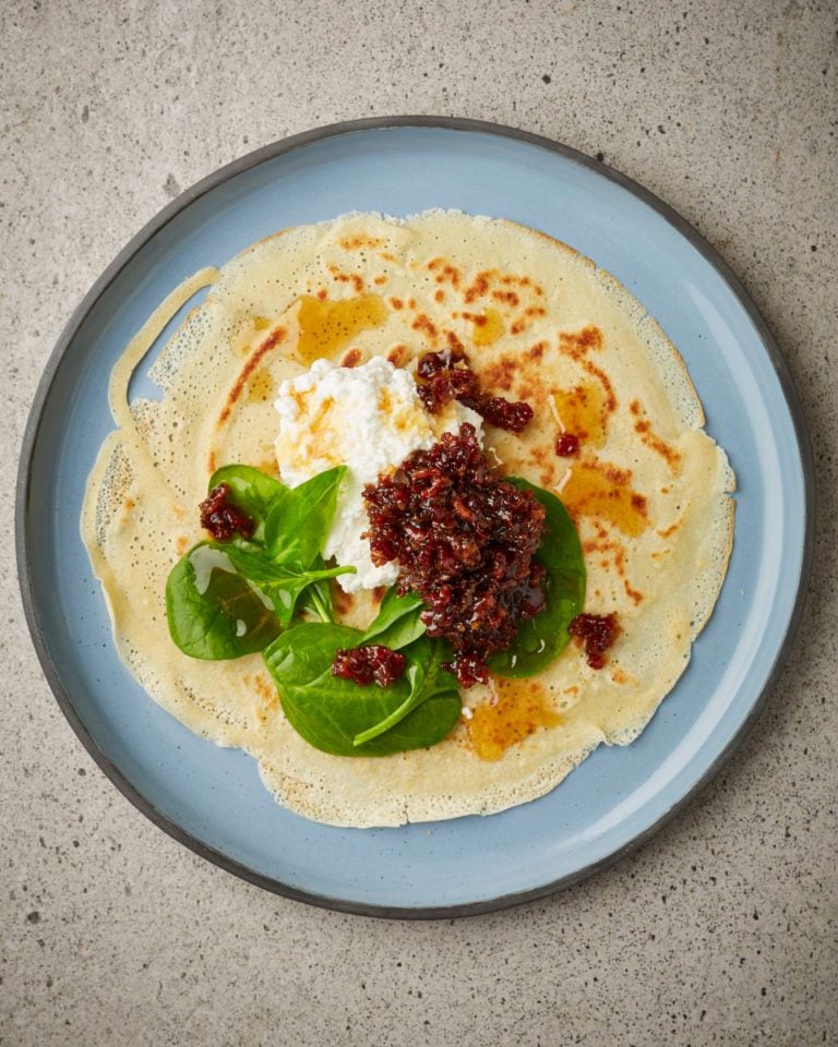Bacon jam, spinach and ricotta pancakes