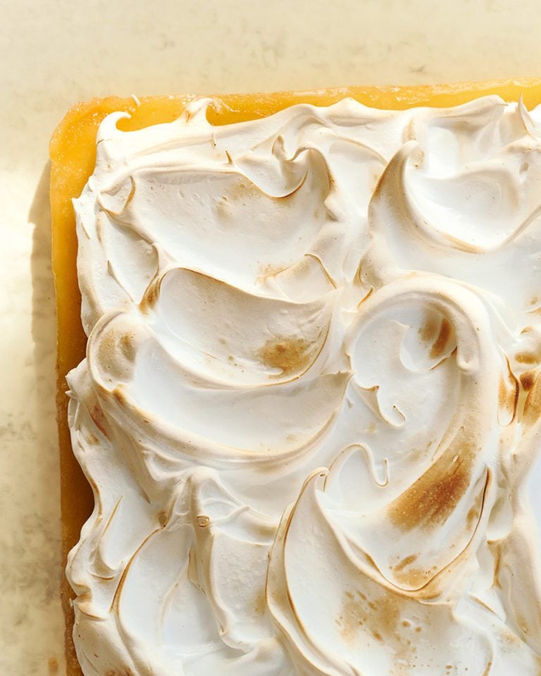 Lemon meringue shortbread
