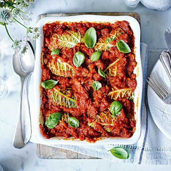 Stuffed cabbage leaves