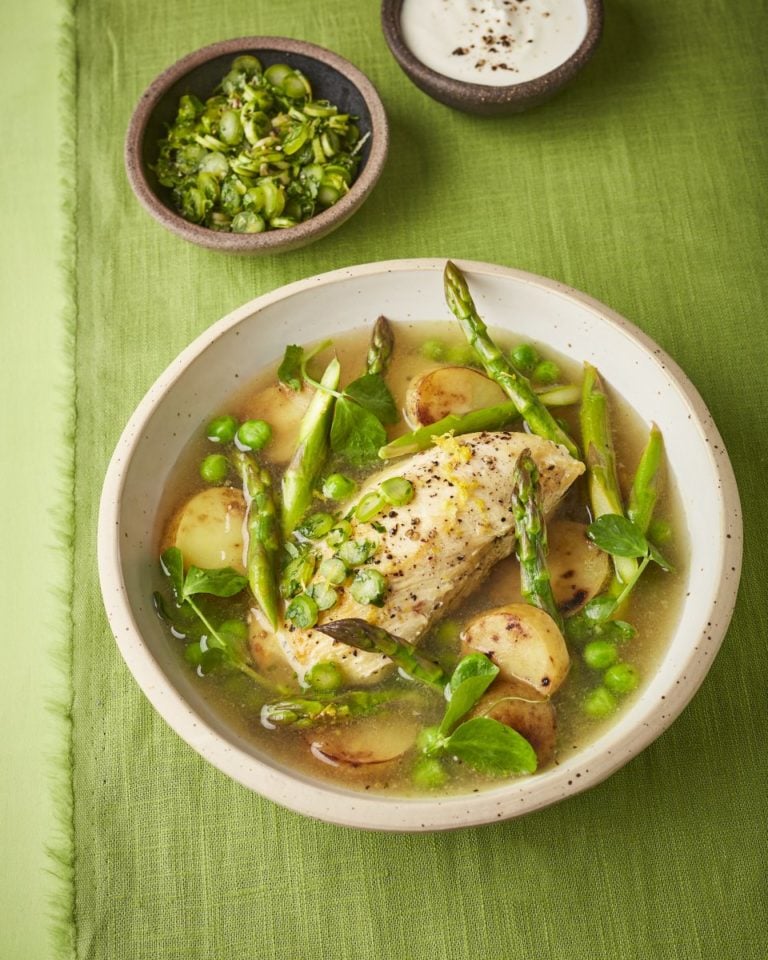 Chicken and asparagus broth with new potatoes