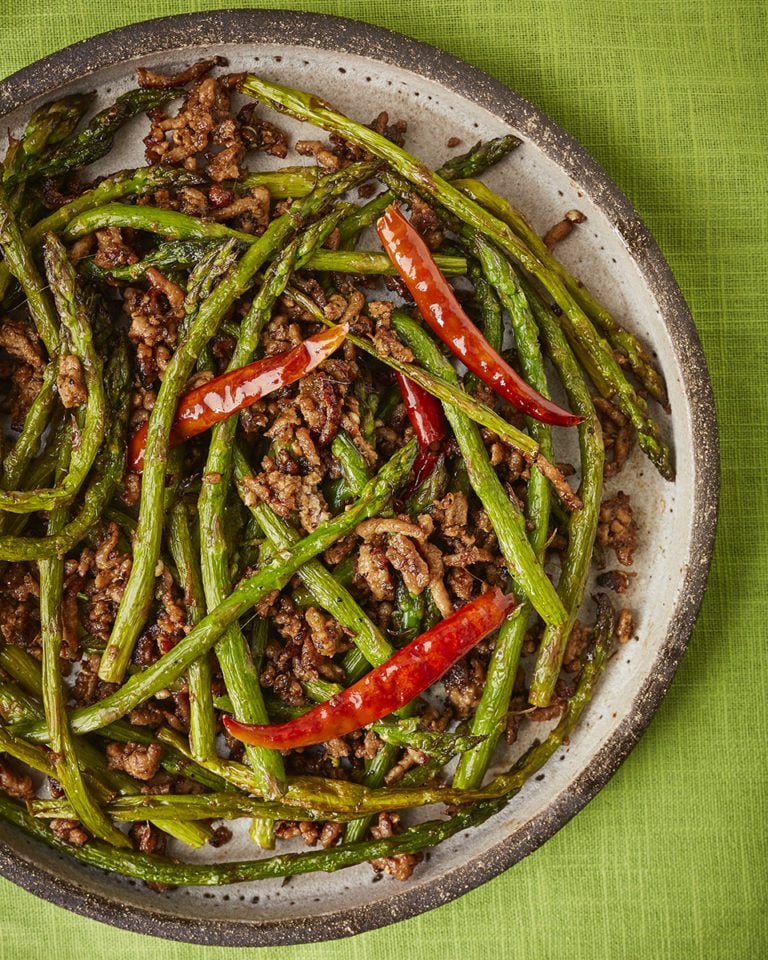 Sichuan-style asparagus with pork mince