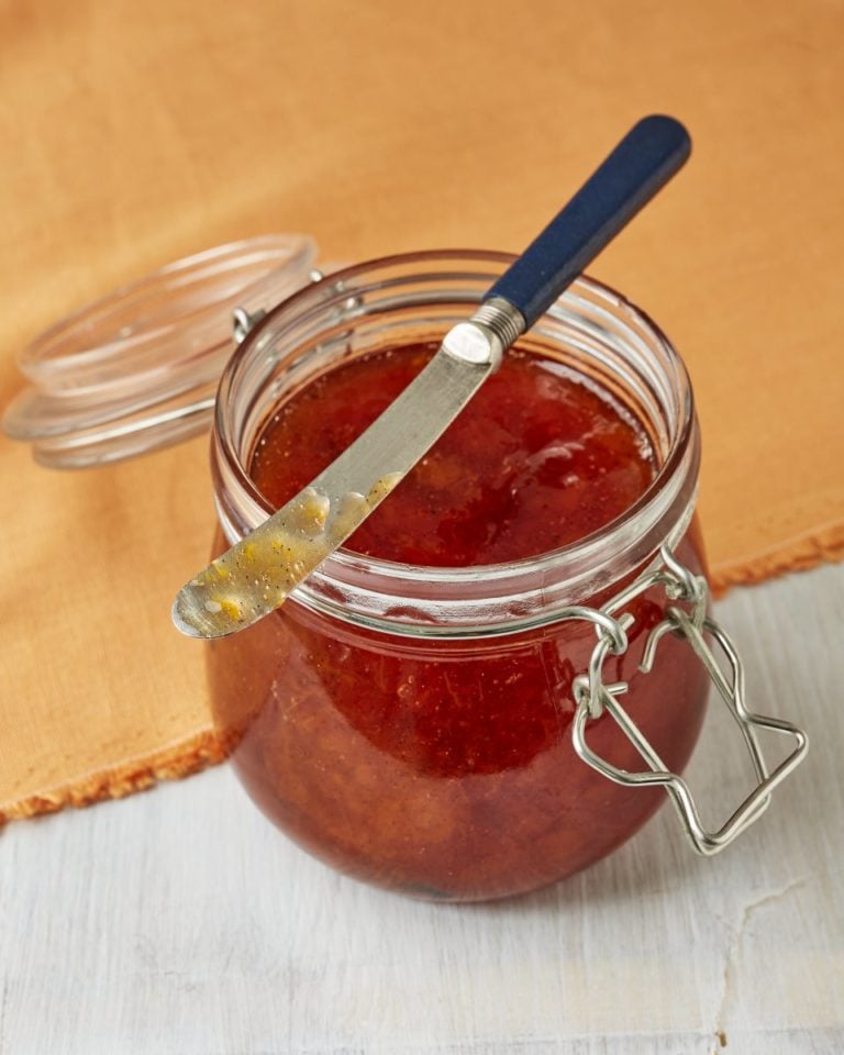 Apricot jam