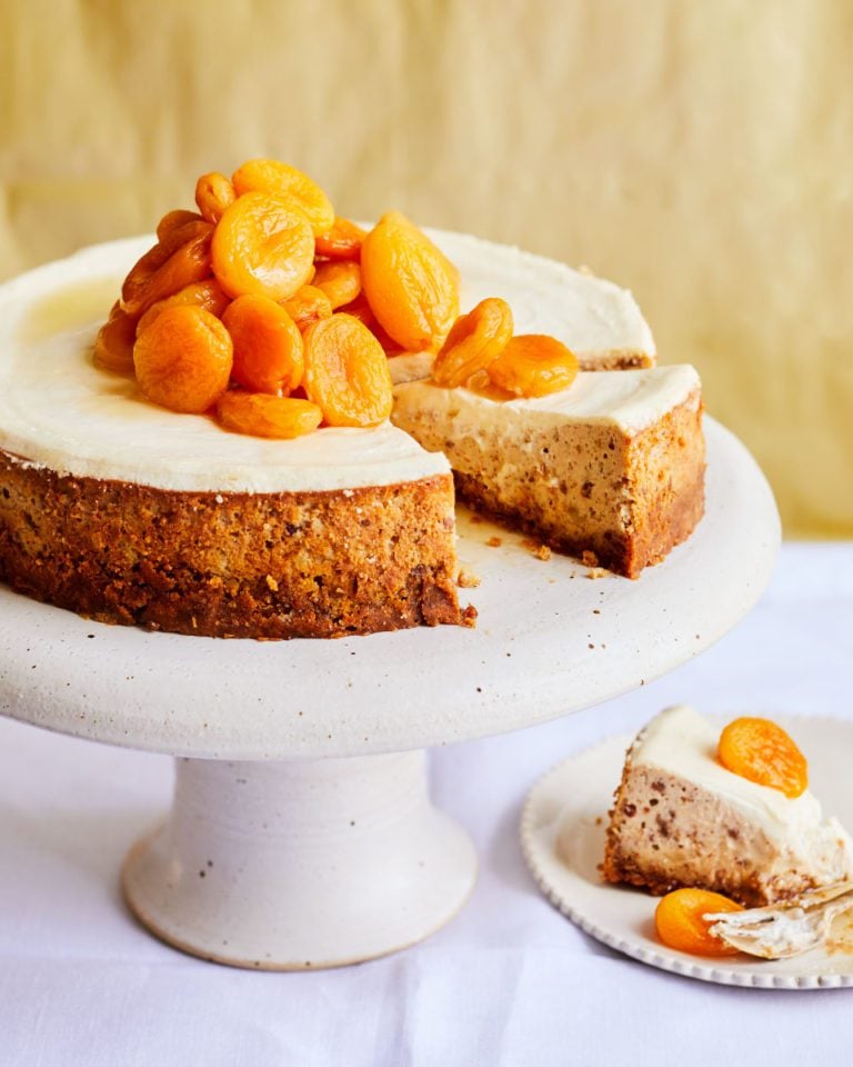 Almond and apricot cheesecake