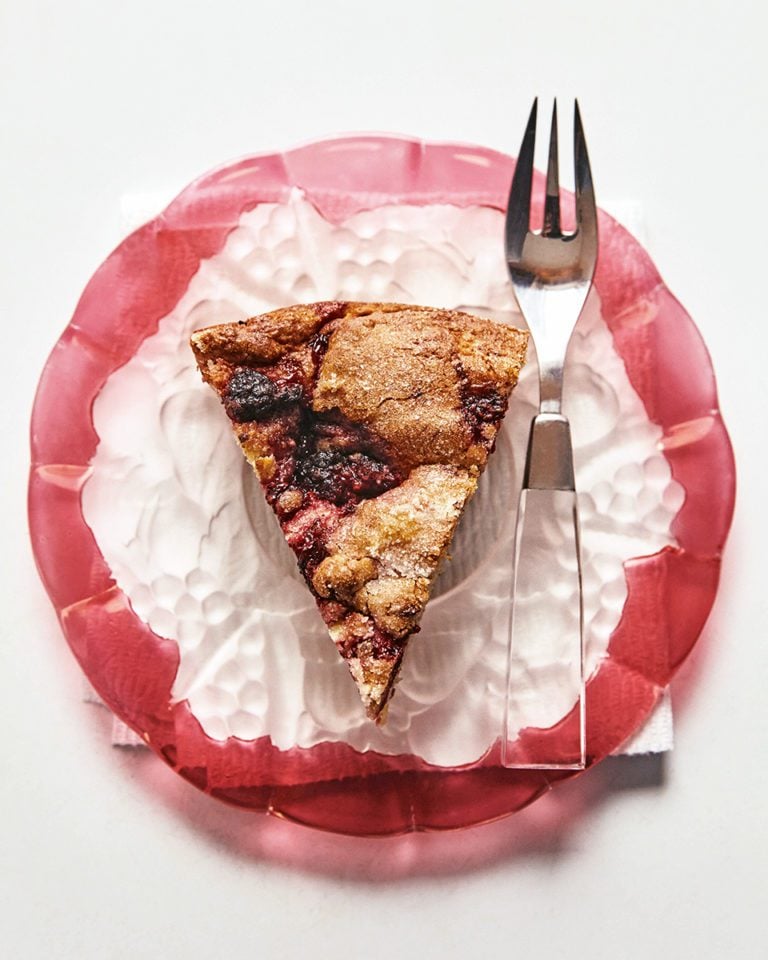 Alison Roman’s raspberry and ricotta cake