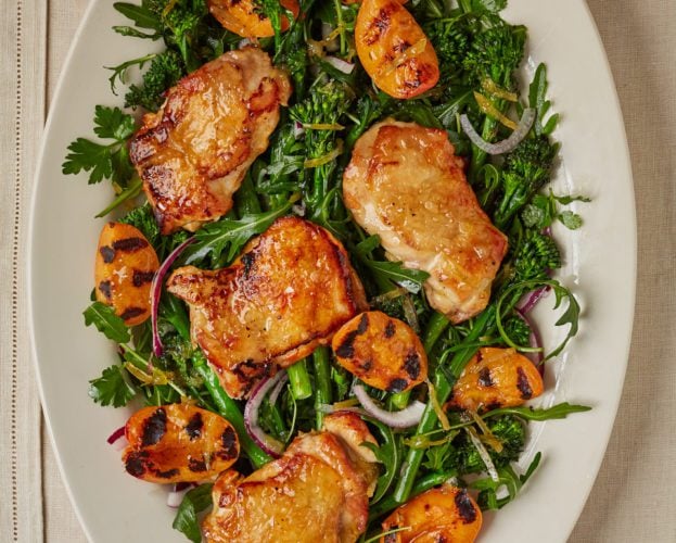 Crispy chicken salad with tenderstem and apricots