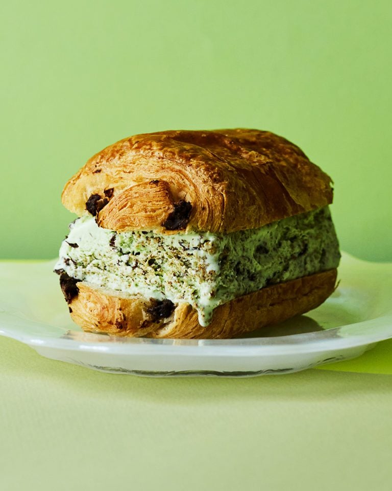 Pain au mint chocolat ice cream sandwich