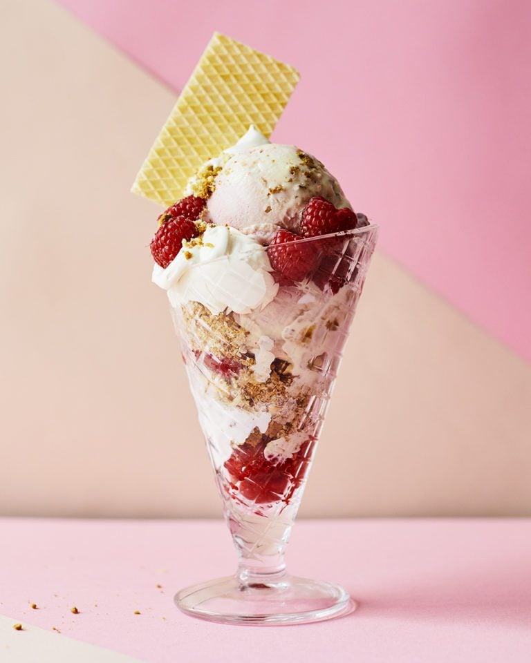 Raspberry cheesecake ice cream