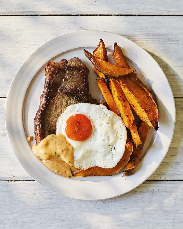 Steak, egg and sweet potato wedges with spicy bearnaise sauce