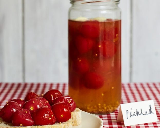 Pickled tomatoes