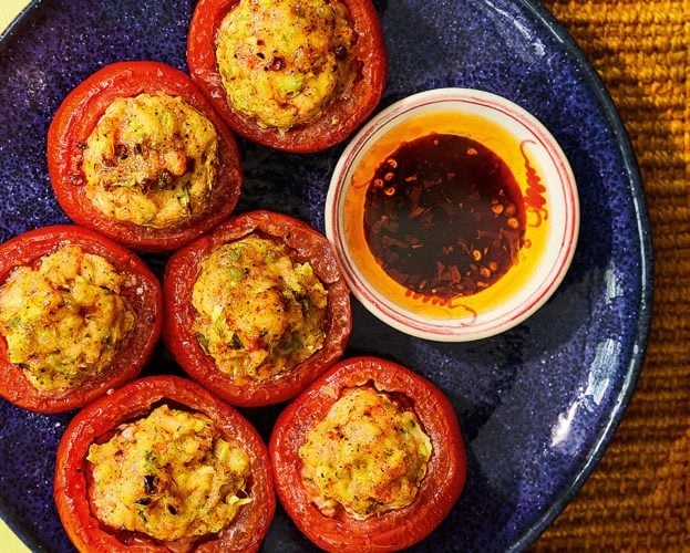Vietnamese prawn baked tomatoes (Chạo tôm)