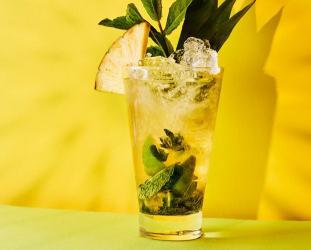Pineapple mojito
