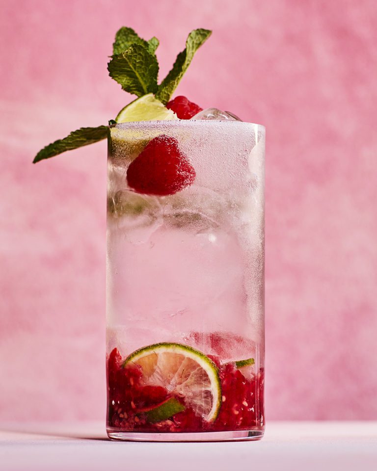 Raspberry mojito