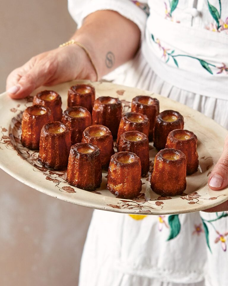 Manon Lagrève’s mini canelés