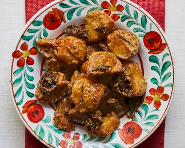Tahini roast potatoes with figs
