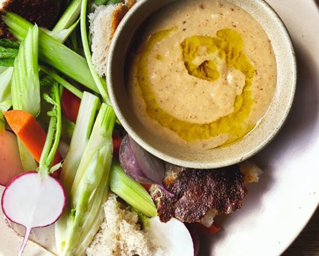 Piedmontese bagna cauda