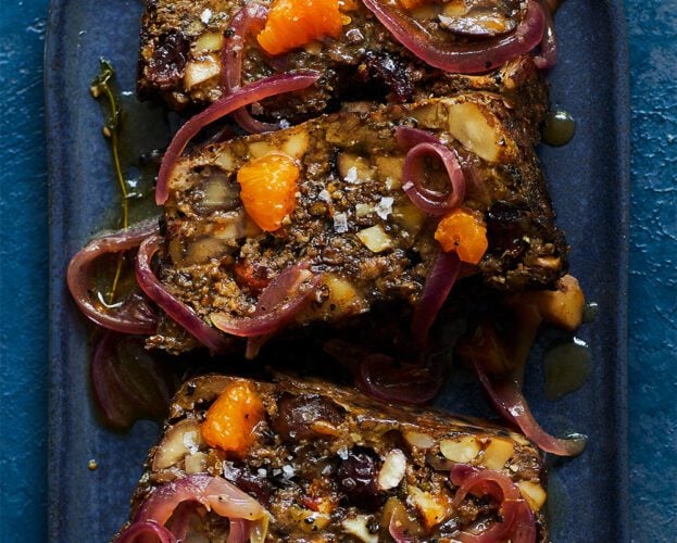 Black garlic and clementine nut roast