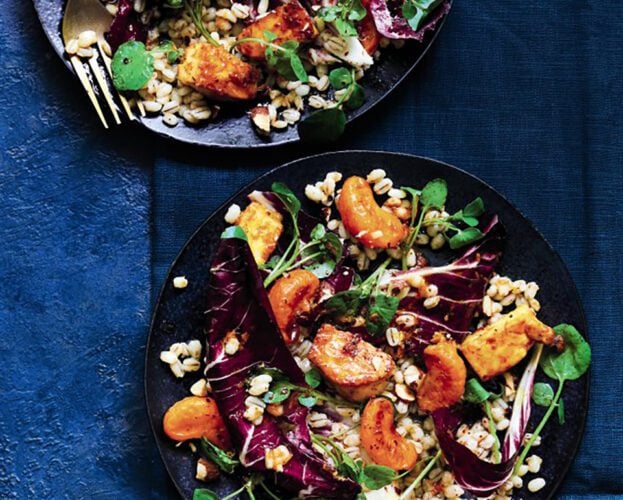Halloumi, clementine and barley salad