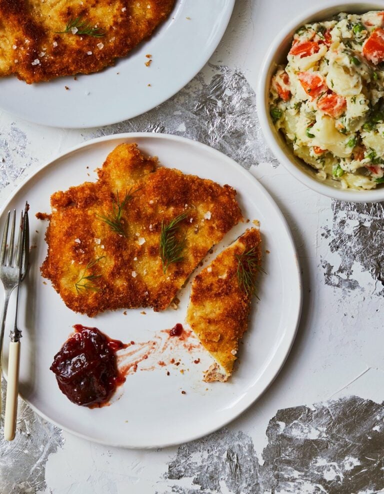 Turkey schnitzel with cranberry ketchup