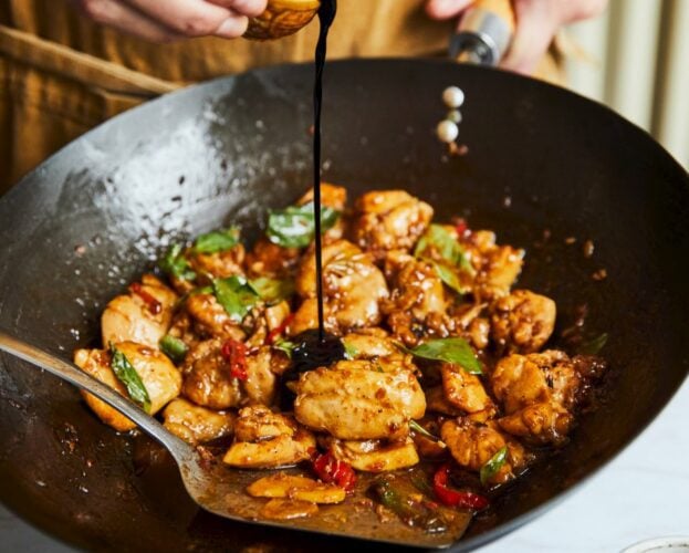 Three cup chicken (san bei ji)