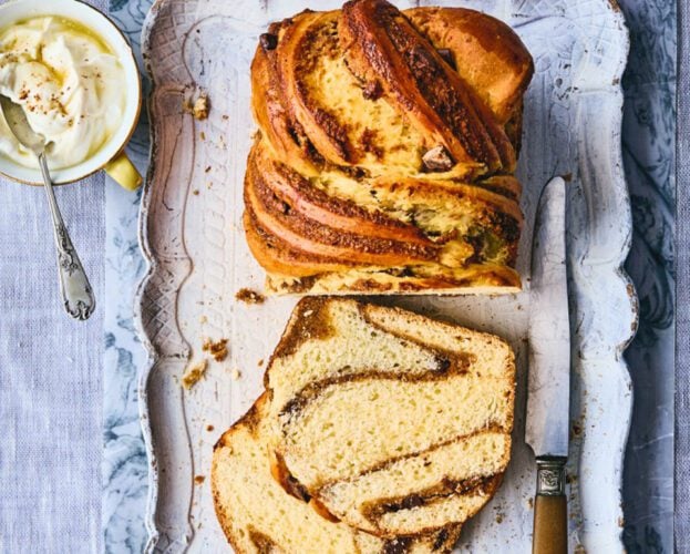 Hot cross bun banana bread loaf
